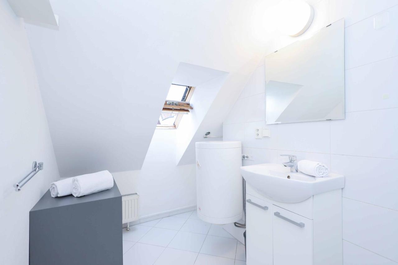 Beethoven Apartments Bratislava Esterno foto