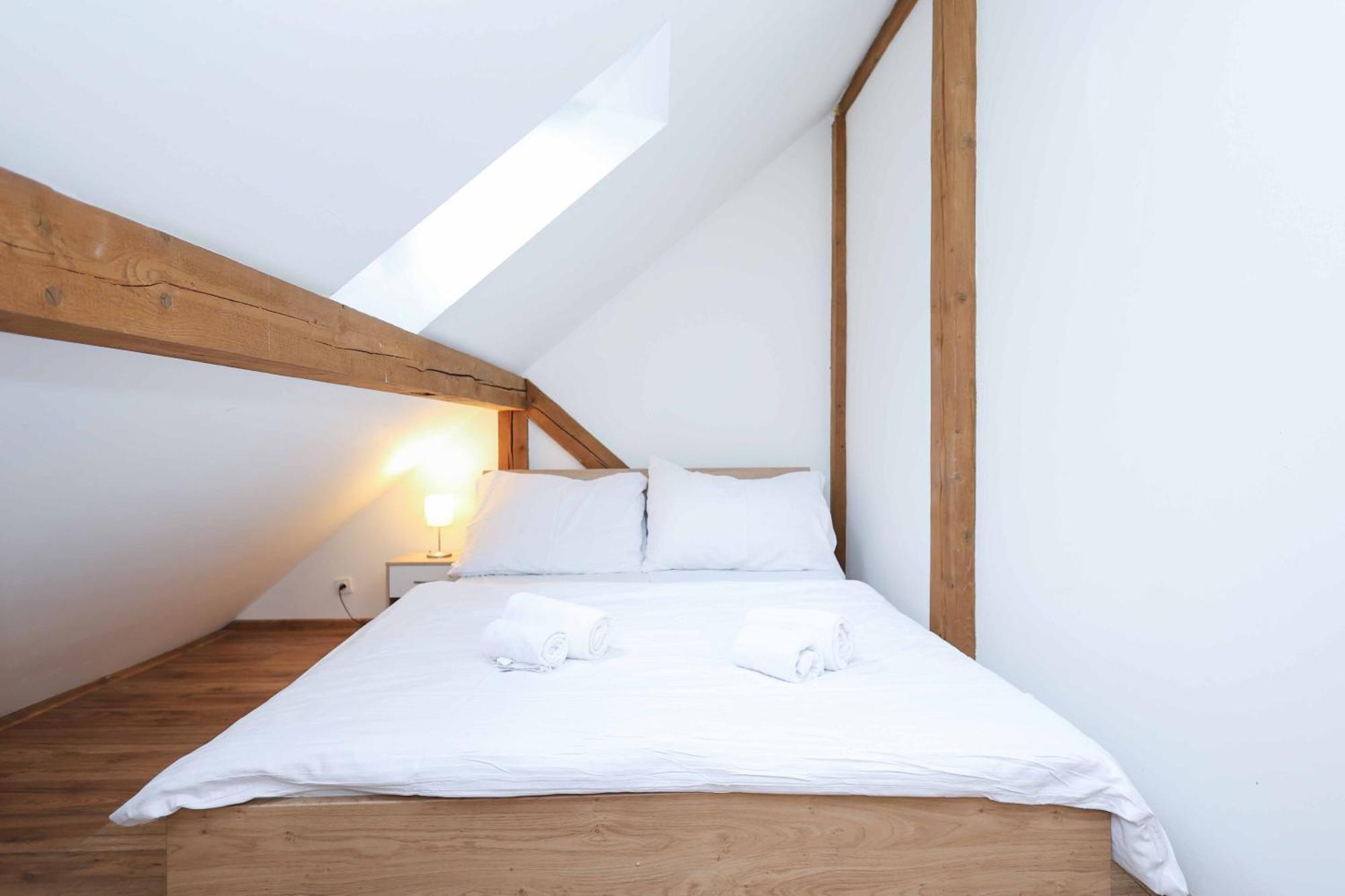 Beethoven Apartments Bratislava Esterno foto